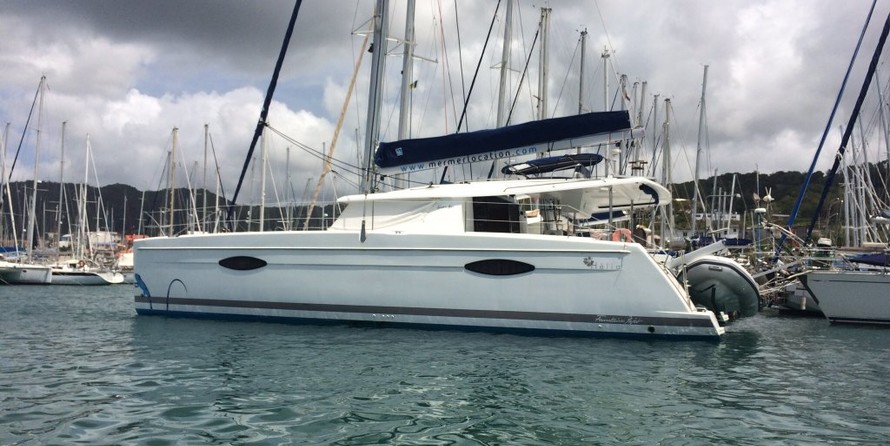 Fountaine Pajot Helia 44