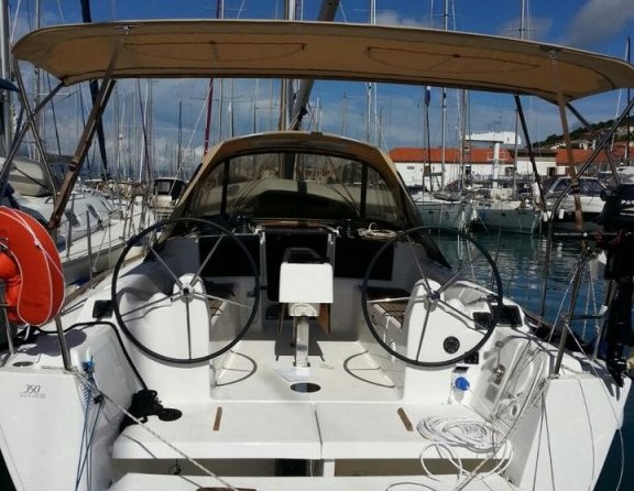 Dufour 350 Grand Large