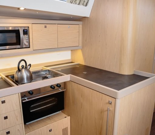 Beneteau Oceanis 48