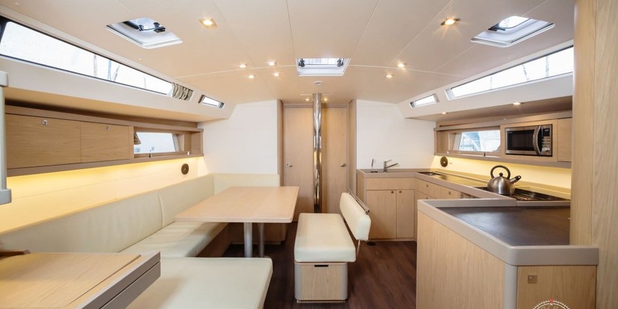 Beneteau Oceanis 48
