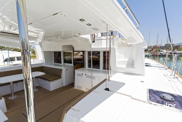 Lagoon 450 F