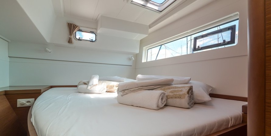 Lagoon 40