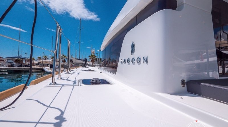 Lagoon 40