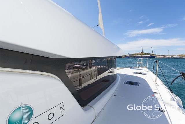 Lagoon 42