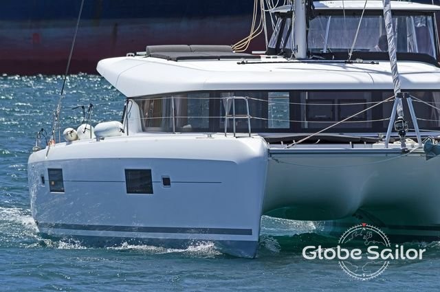 Lagoon 42