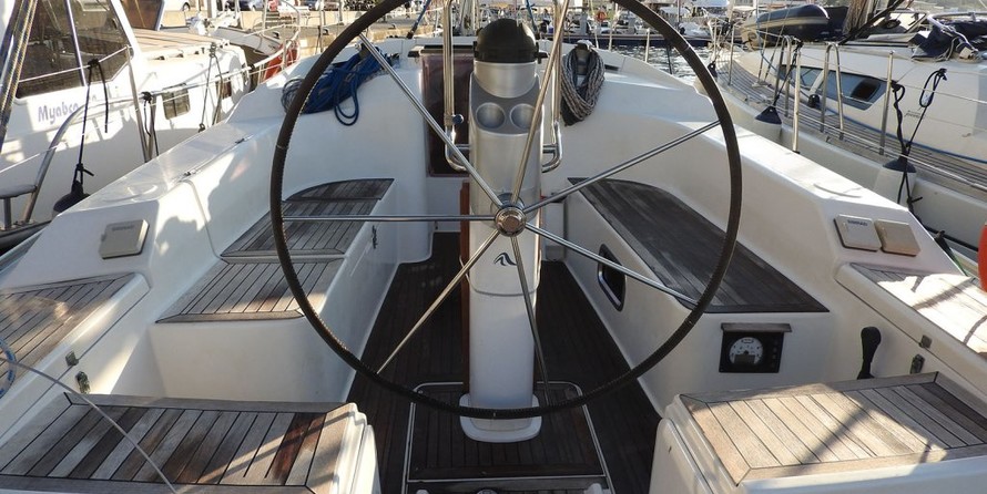 Hanse 350