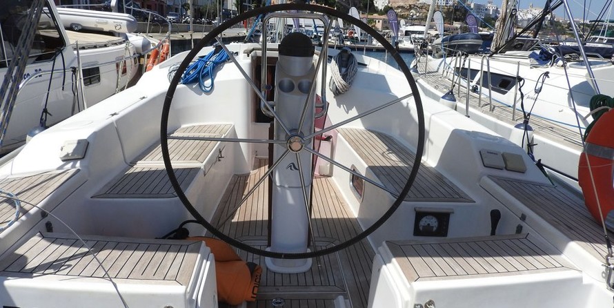 Hanse 350