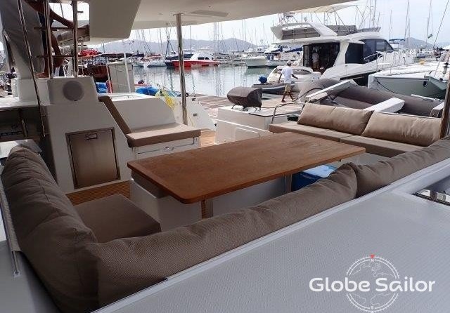 Fountaine Pajot Saona 47