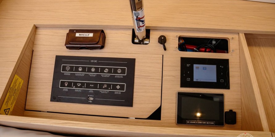 Beneteau Oceanis 51.1