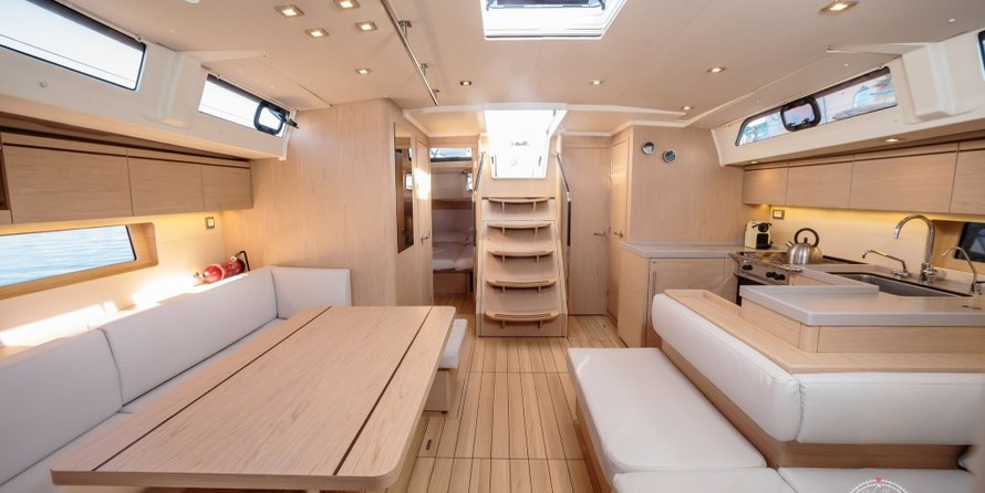 Beneteau Oceanis 51.1
