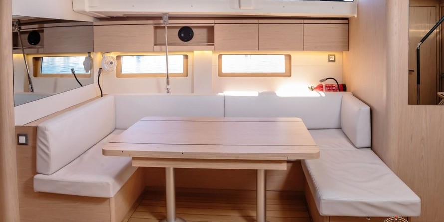 Beneteau Oceanis 51.1