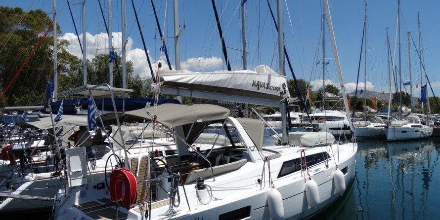 Beneteau Oceanis 41.1