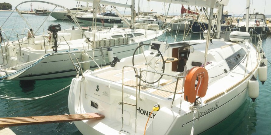 Beneteau Oceanis 31