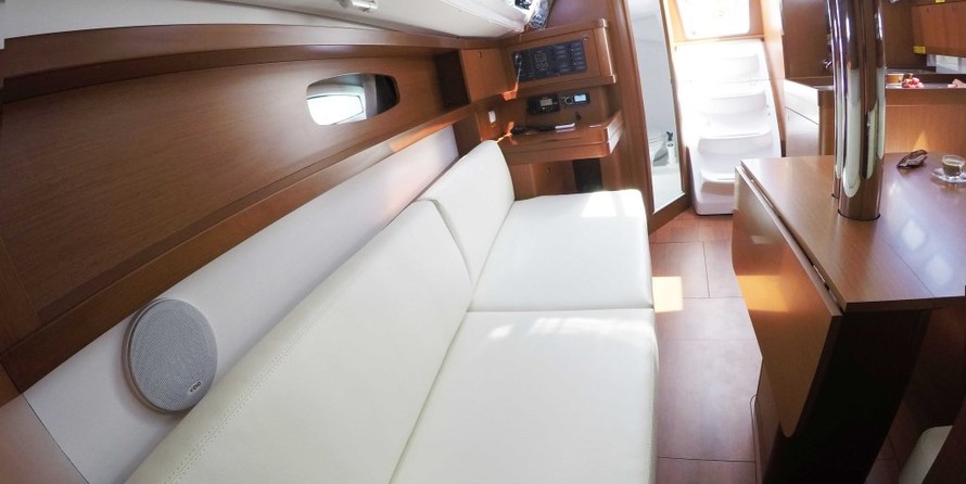 Beneteau Oceanis 31