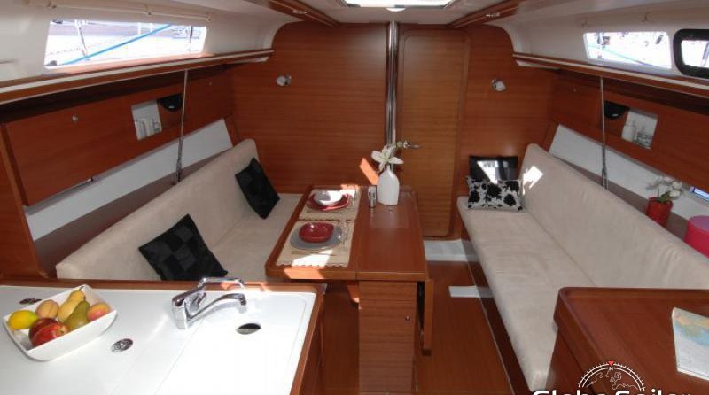Dufour 335 Grand Large