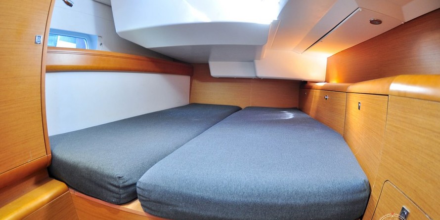 Jeanneau Sun Odyssey 469