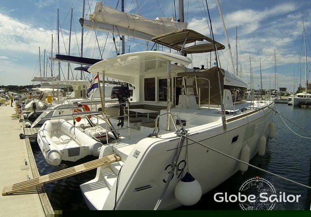 Lagoon 39
