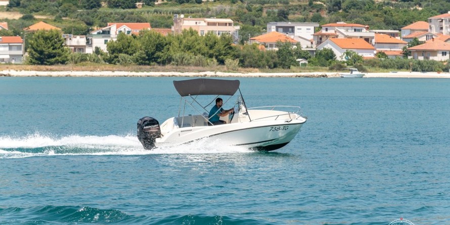 Quicksilver Activ 505 Open