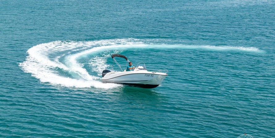 Quicksilver Activ 505 Open