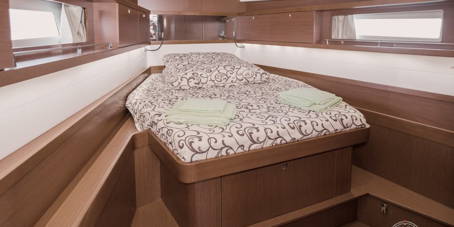 Beneteau Oceanis 45
