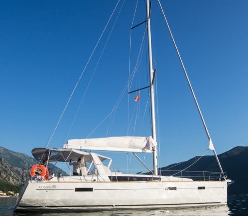 Beneteau Oceanis 45