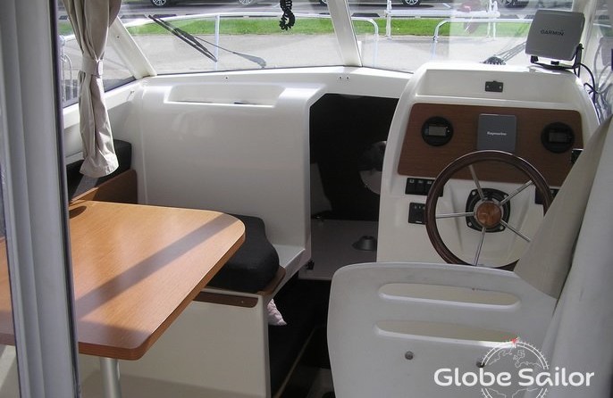 Jeanneau Merry Fisher 725