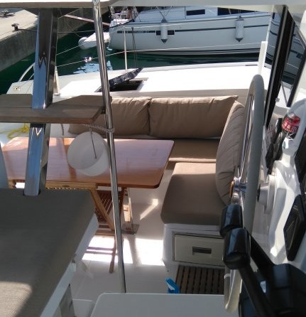 Fountaine Pajot Lucia 40