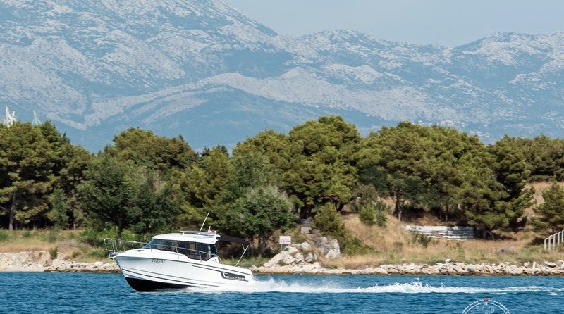 Jeanneau Merry Fisher 795