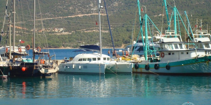Lagoon 380