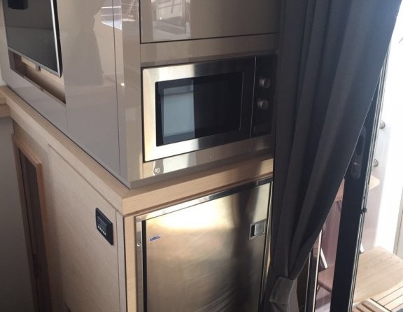 Fountaine Pajot Saona 47