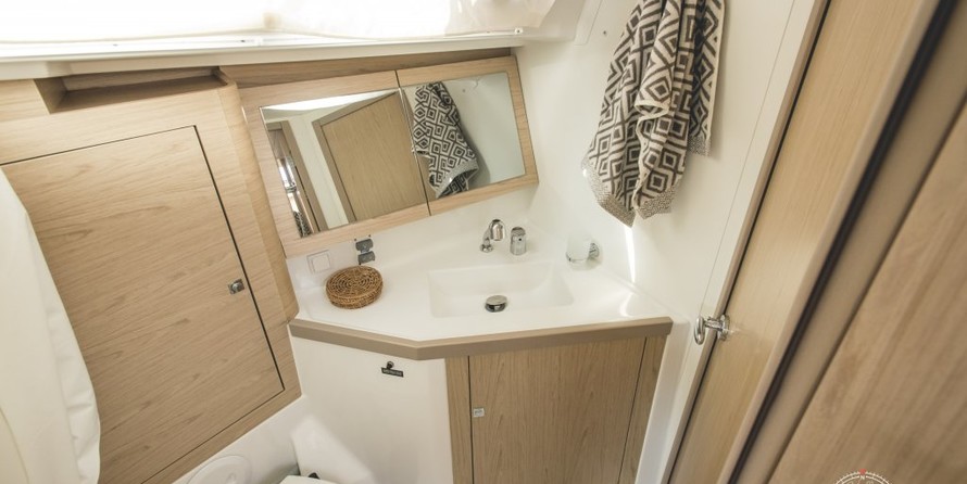 Beneteau Oceanis 45