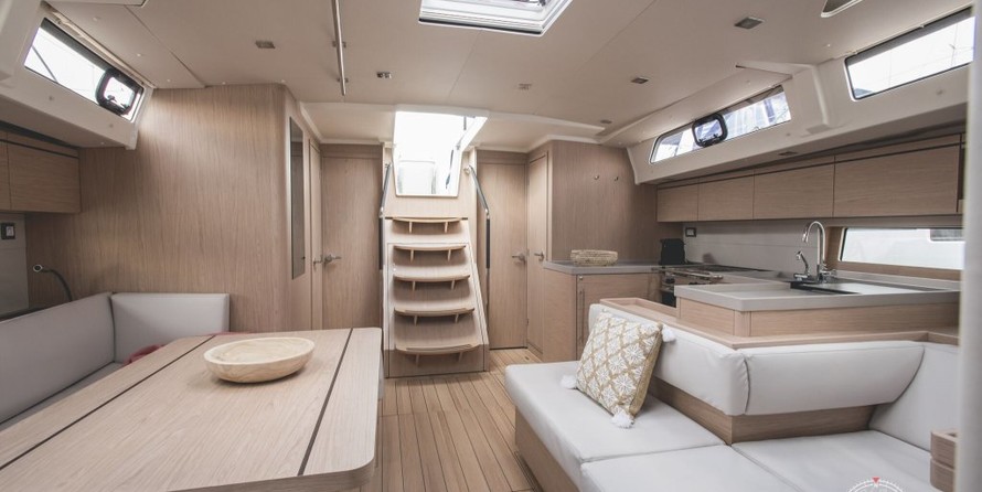 Beneteau Oceanis 51.1