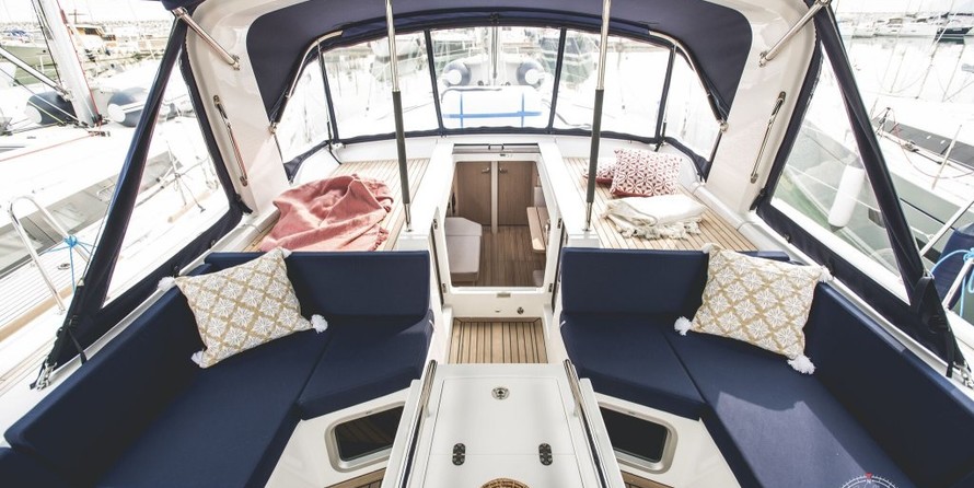 Beneteau Oceanis 51.1