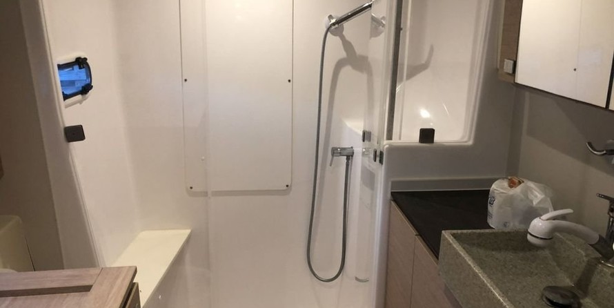 Bali catamarans 4.0 lounge