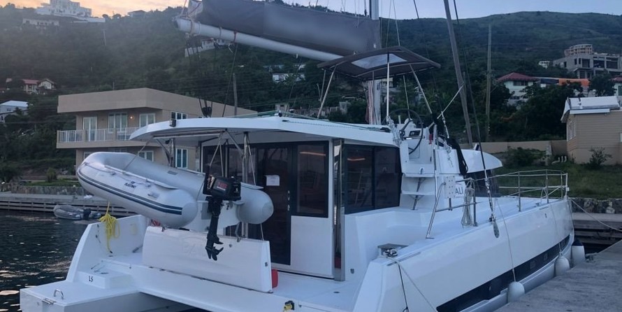 Bali catamarans 4.0 lounge