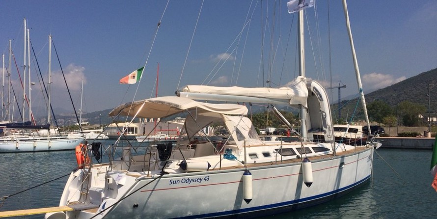 Jeanneau Sun Odyssey 43