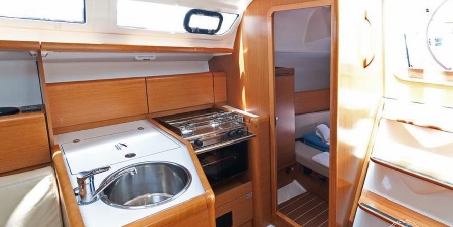 Jeanneau Sun Odyssey 33i