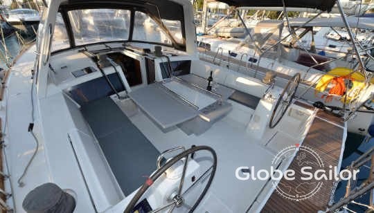 Beneteau Oceanis 48