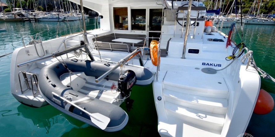 Lagoon 39