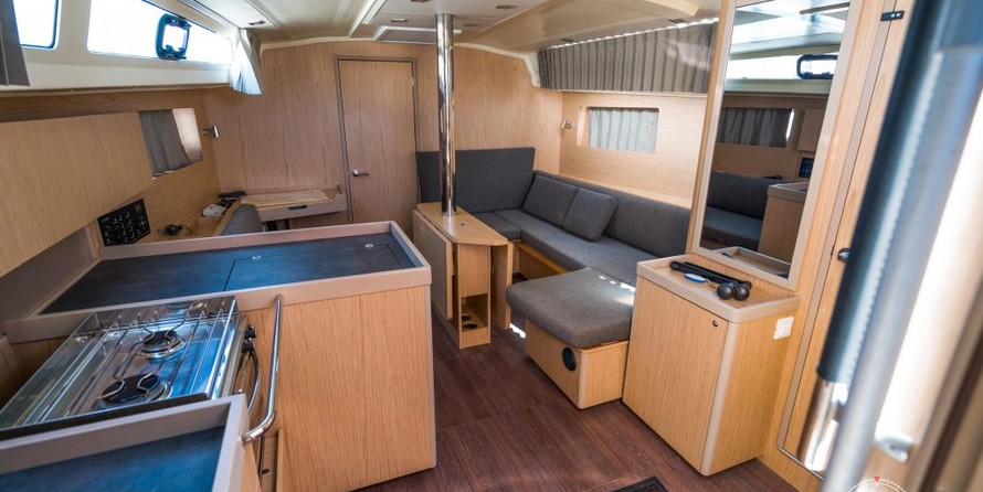 Beneteau Oceanis 41.1