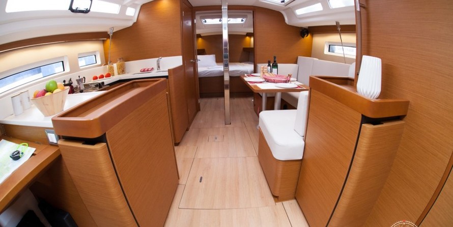 Jeanneau Sun Odyssey 440