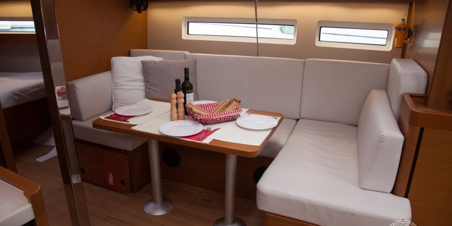 Jeanneau Sun Odyssey 440