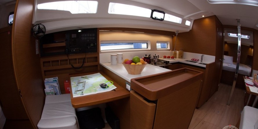 Jeanneau Sun Odyssey 440