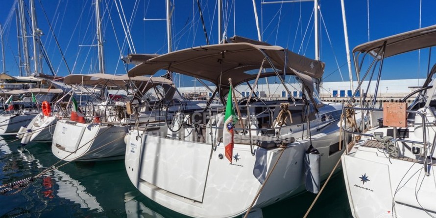Jeanneau Sun Odyssey 440