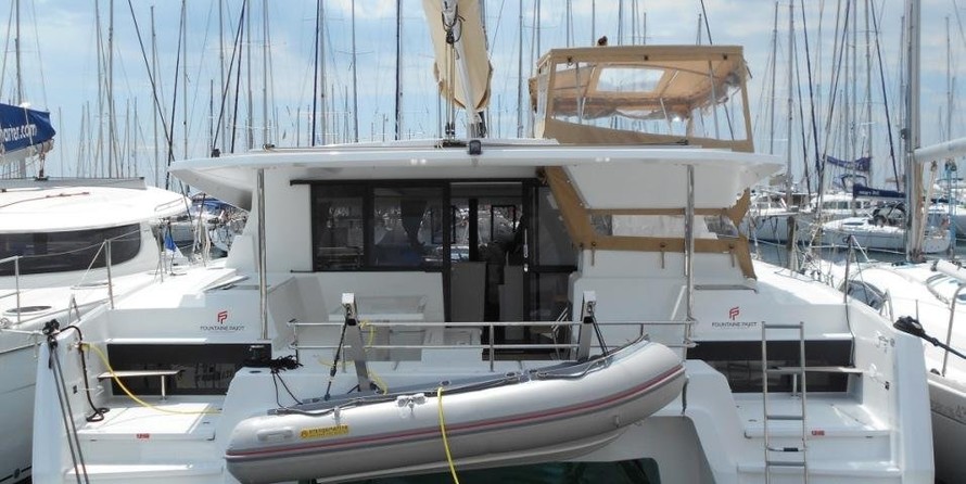 Fountaine Pajot Astréa 42