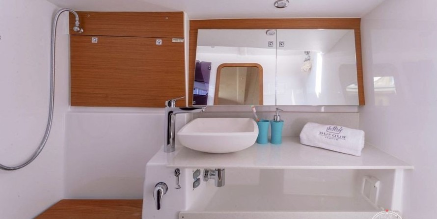 Dufour 430 Grand Large