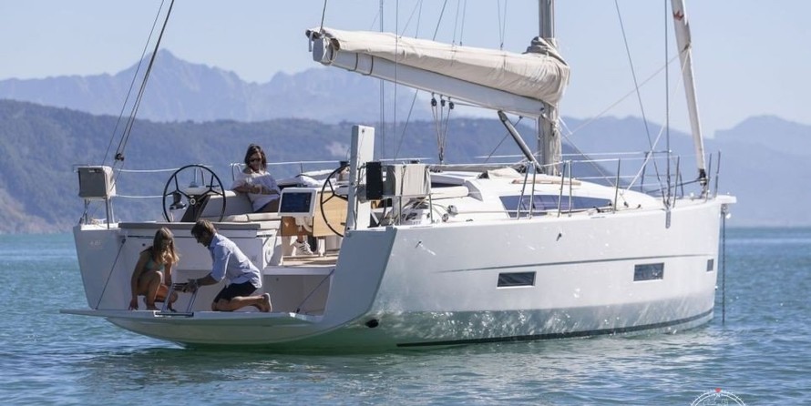 Dufour 430 Grand Large