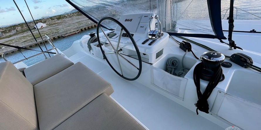 Lagoon 50