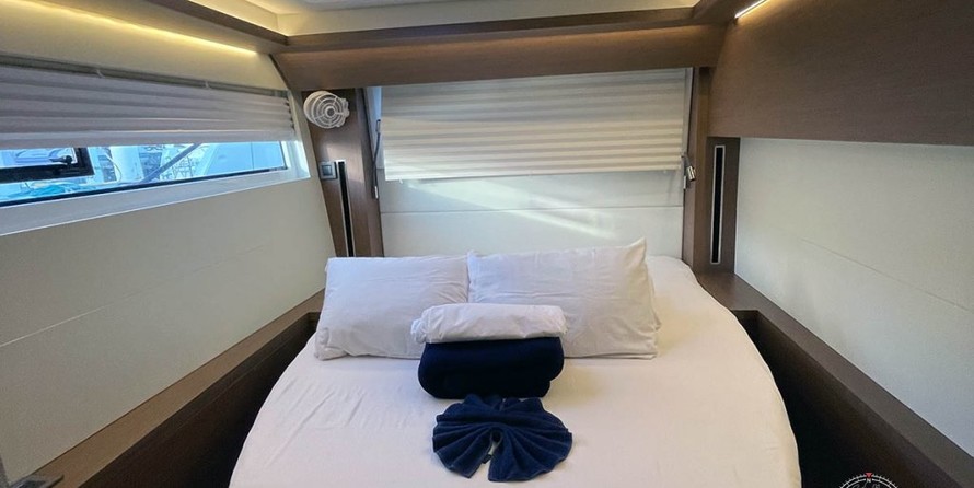 Lagoon 50