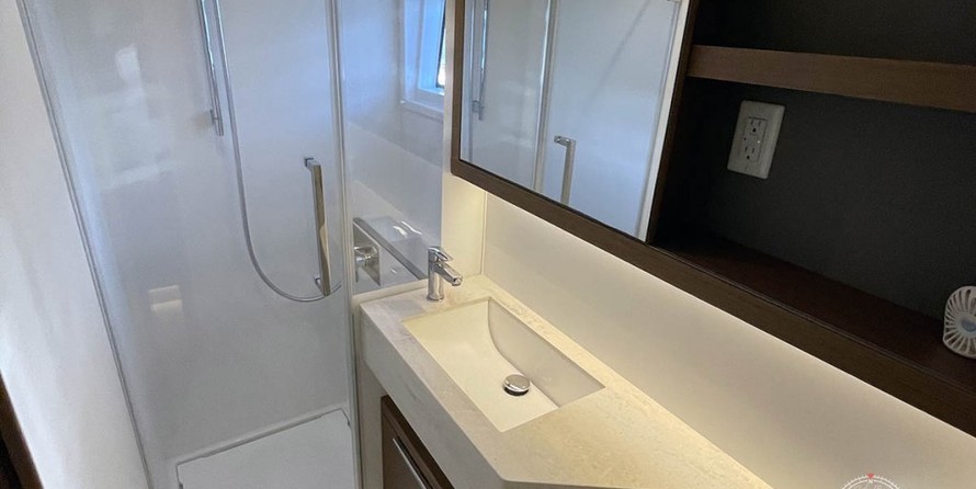Lagoon 50